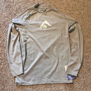 NWT Kanu Surf Men’s Long Sleeve UPF 50+ Rashguard